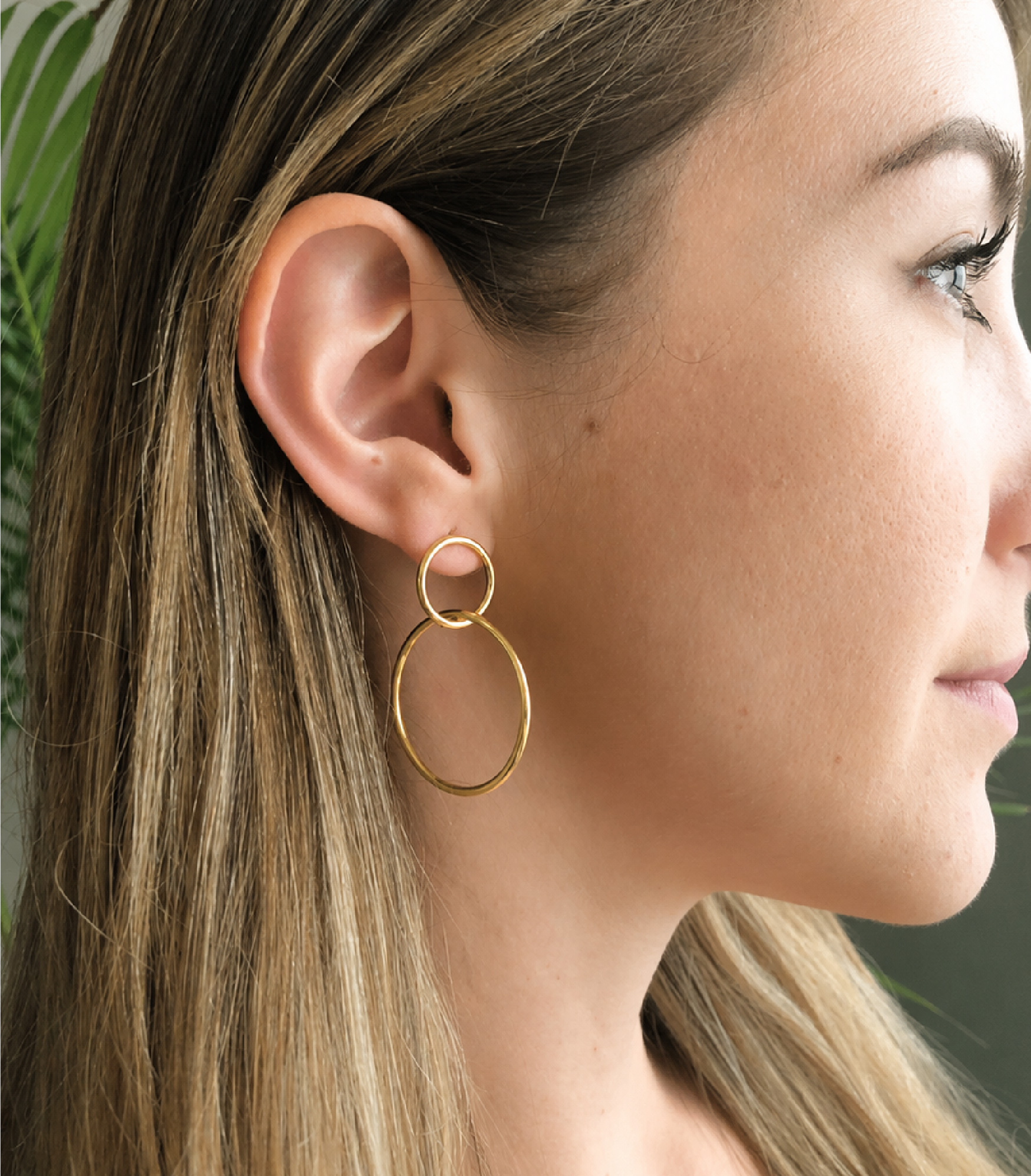 ARETES 2 HOOPS BAÑO ORO